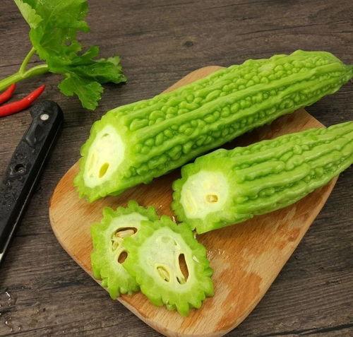 吃瓜肚子涨,揭秘夏日消暑美食背后的健康隐患