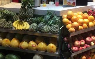 咳嗽吃菠萝哈密瓜,缓解咳嗽的天然食疗秘籍